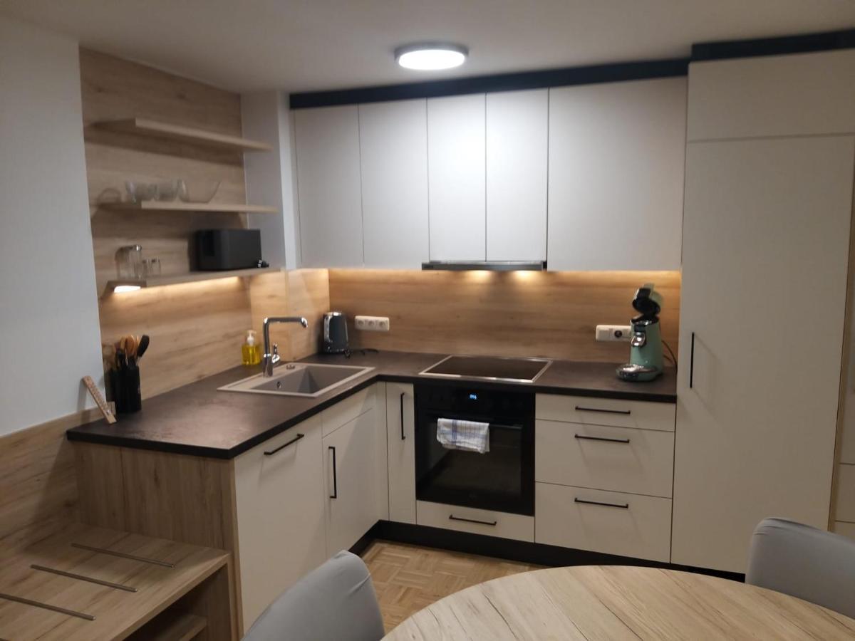 Modern Apartment, Full Kitchen, For 6 Gmunden Extérieur photo