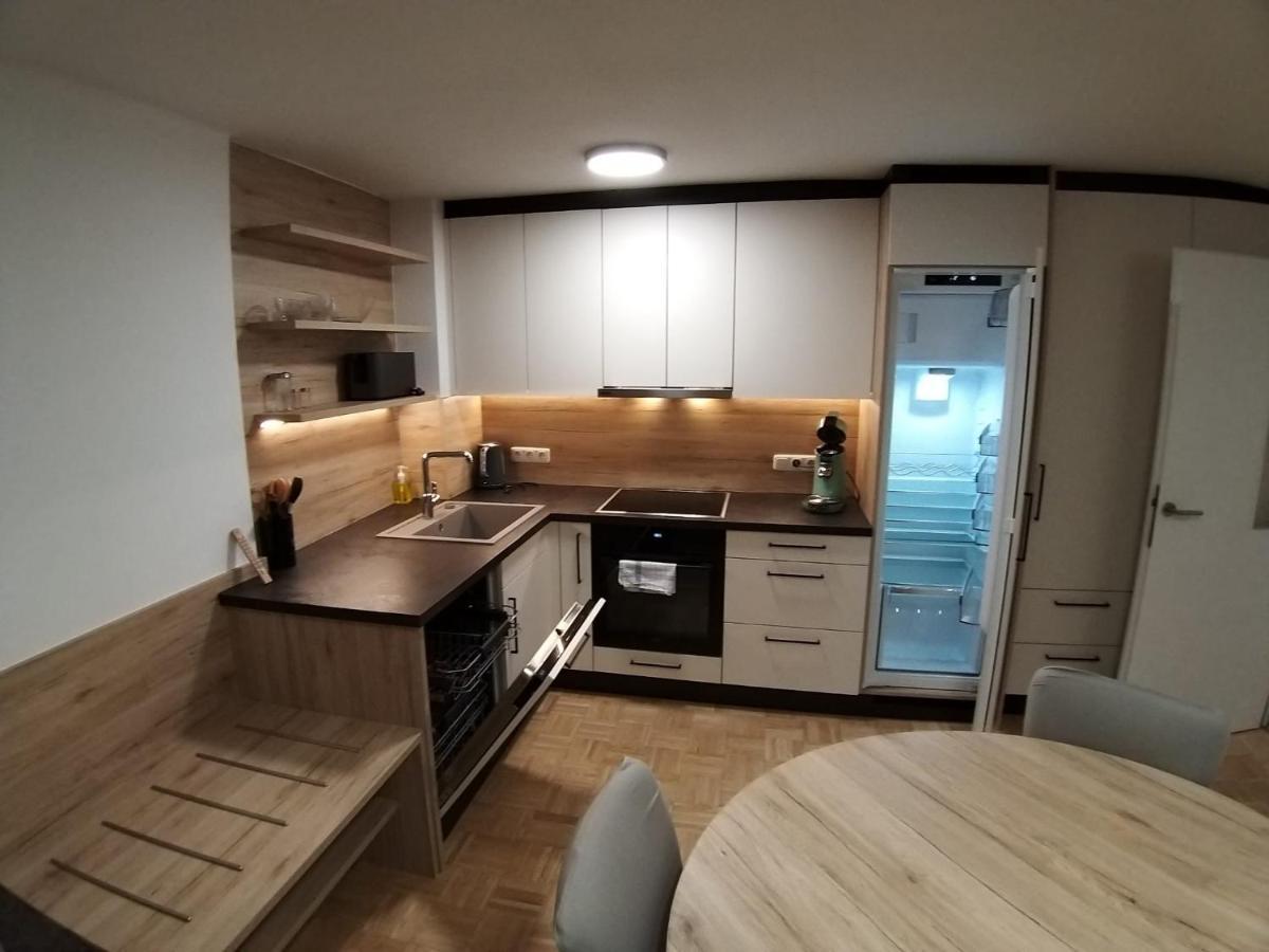 Modern Apartment, Full Kitchen, For 6 Gmunden Extérieur photo